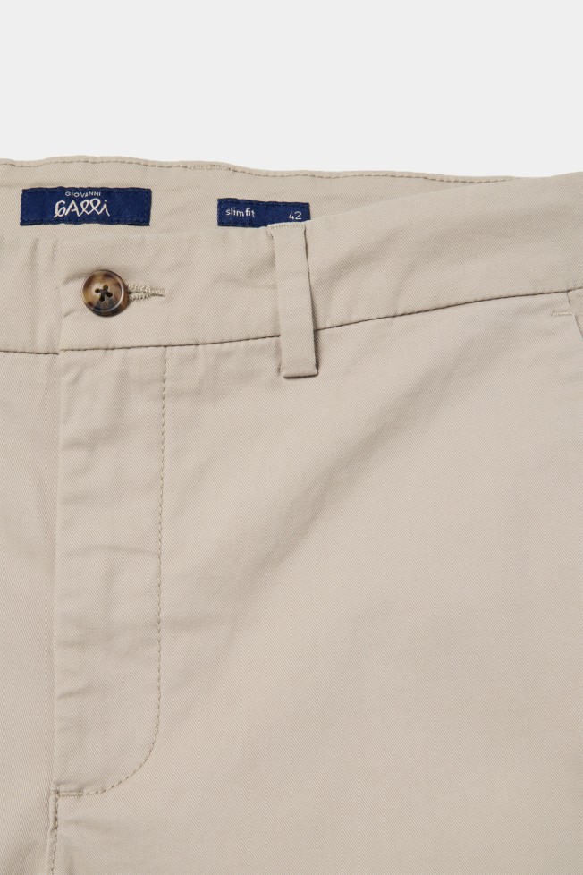 Pantalones chinos slim fit