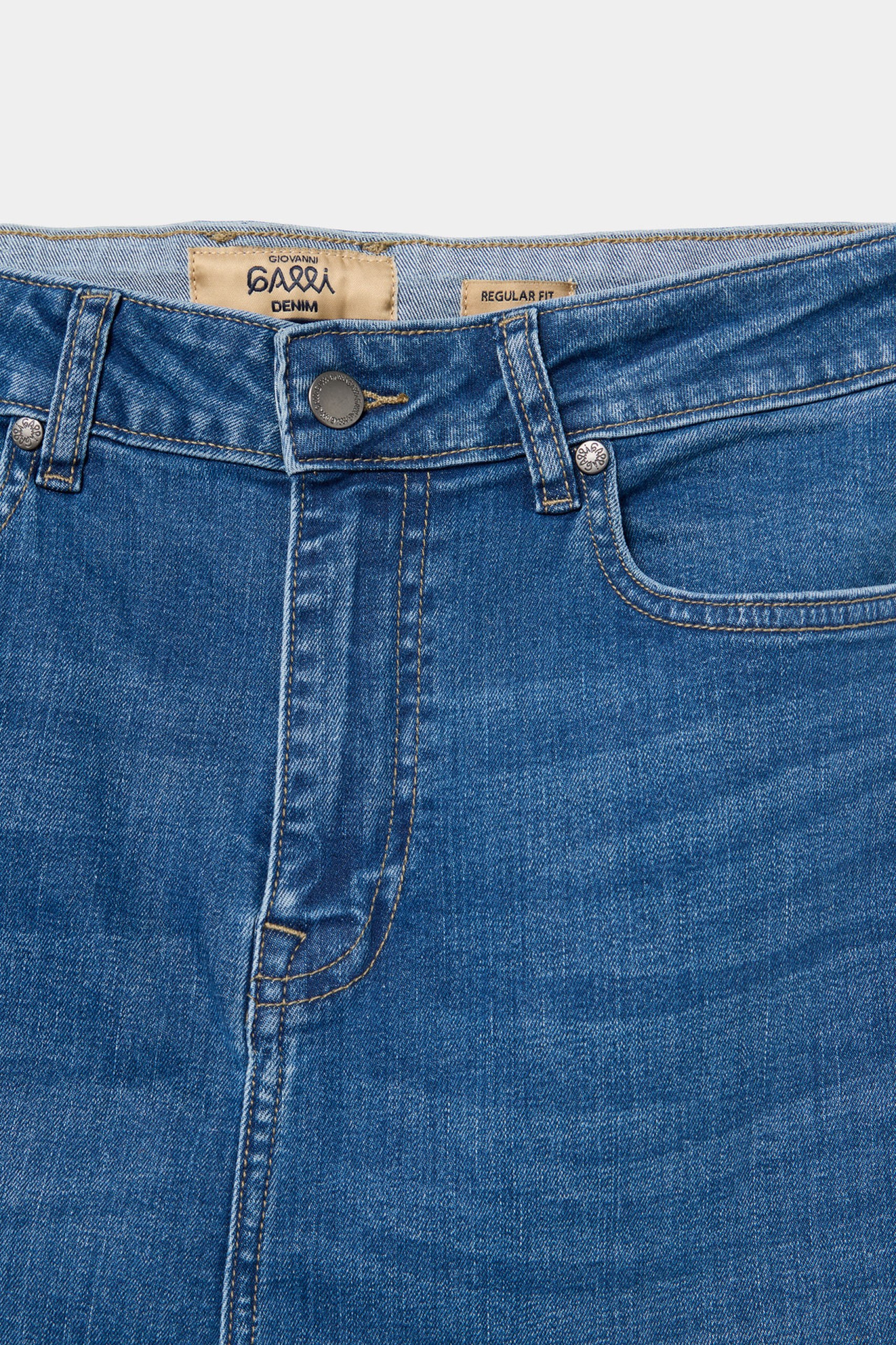 Vaqueros de corte regular