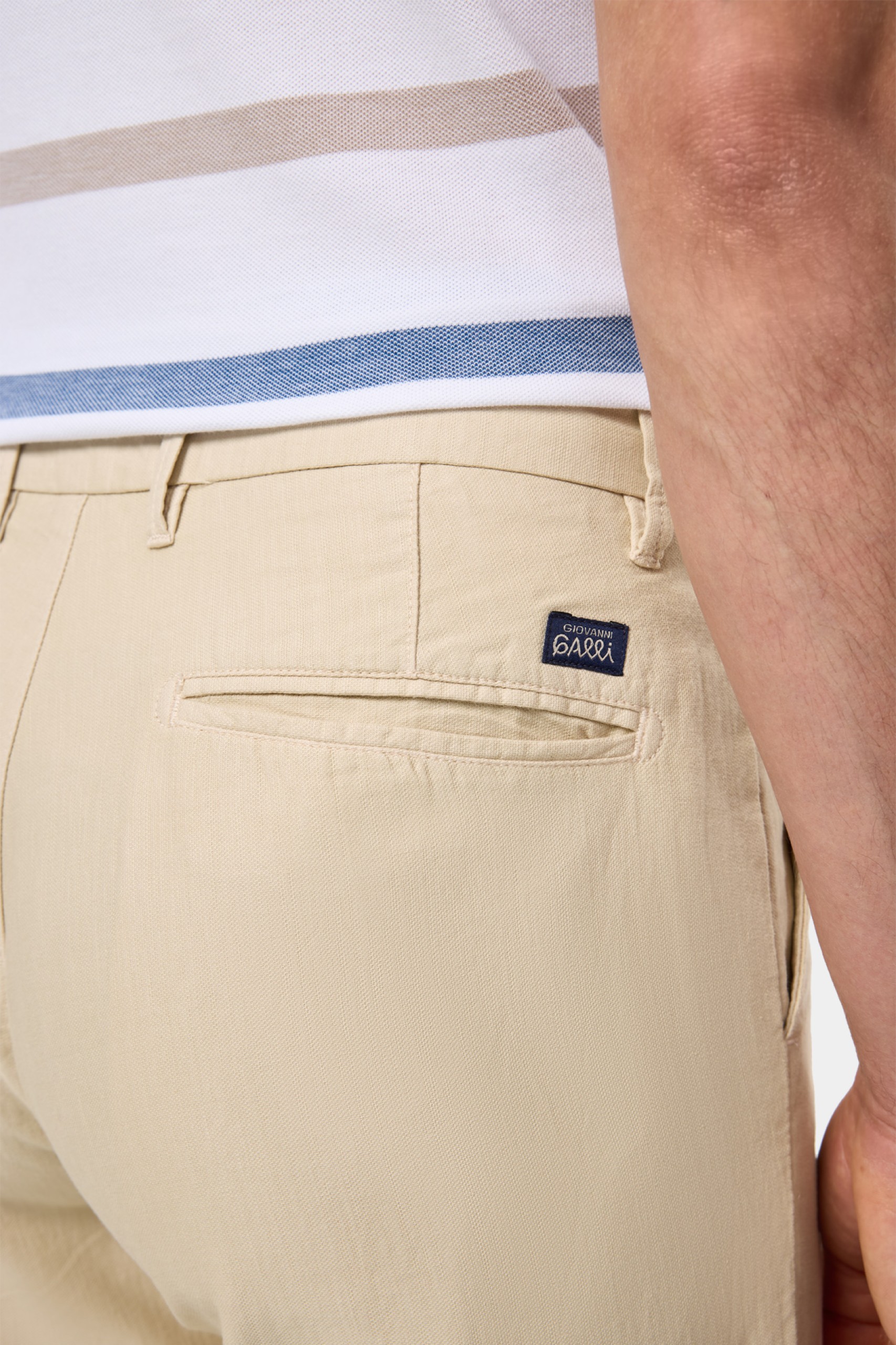 Pantalón chino regular fit