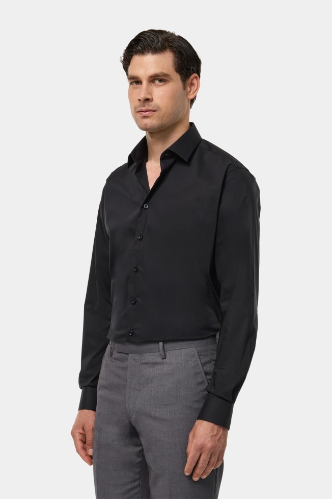 Camisa clássica de corte justo Camisa clássica de corte justo