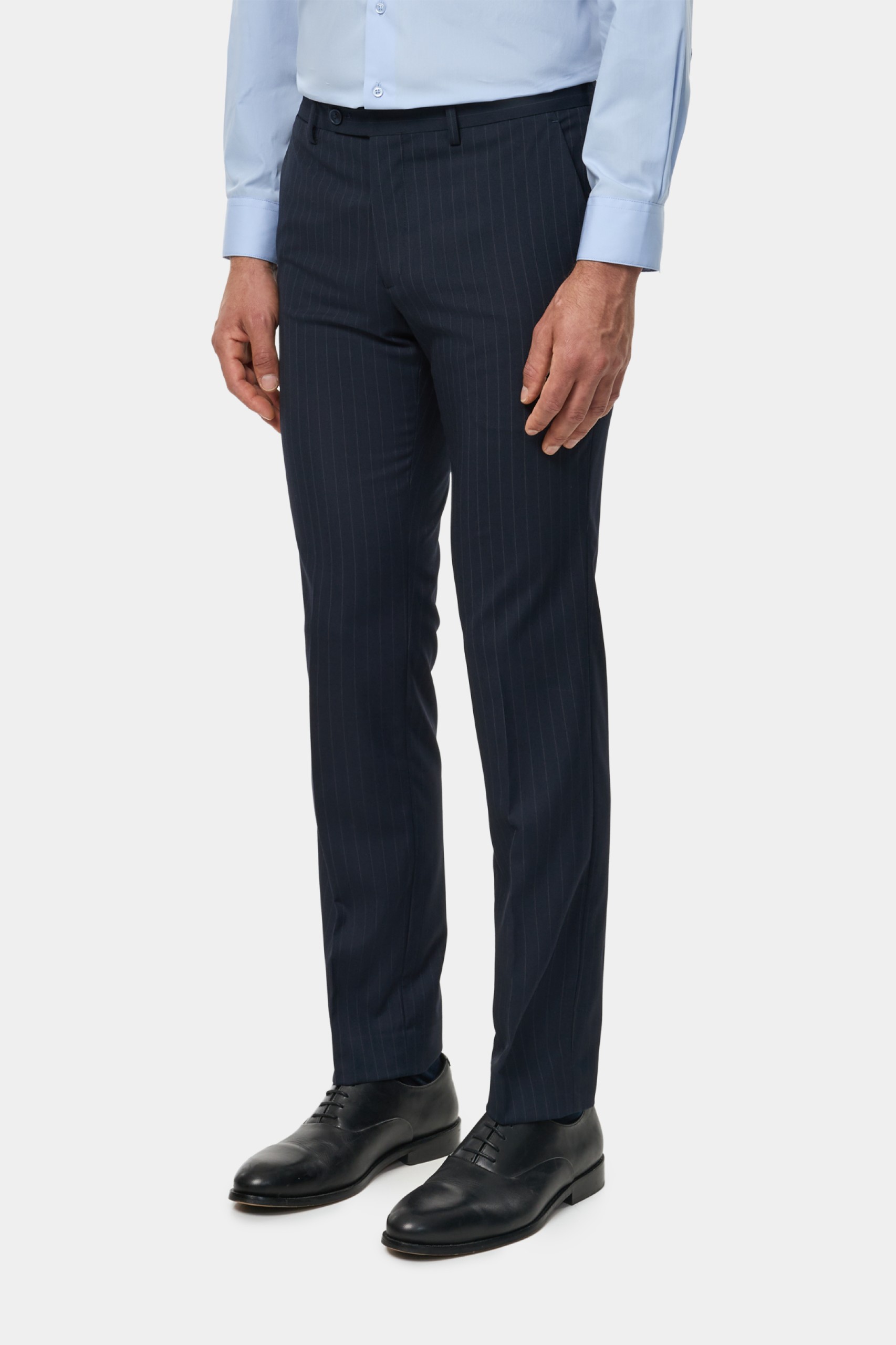 Traje slim fit clásico