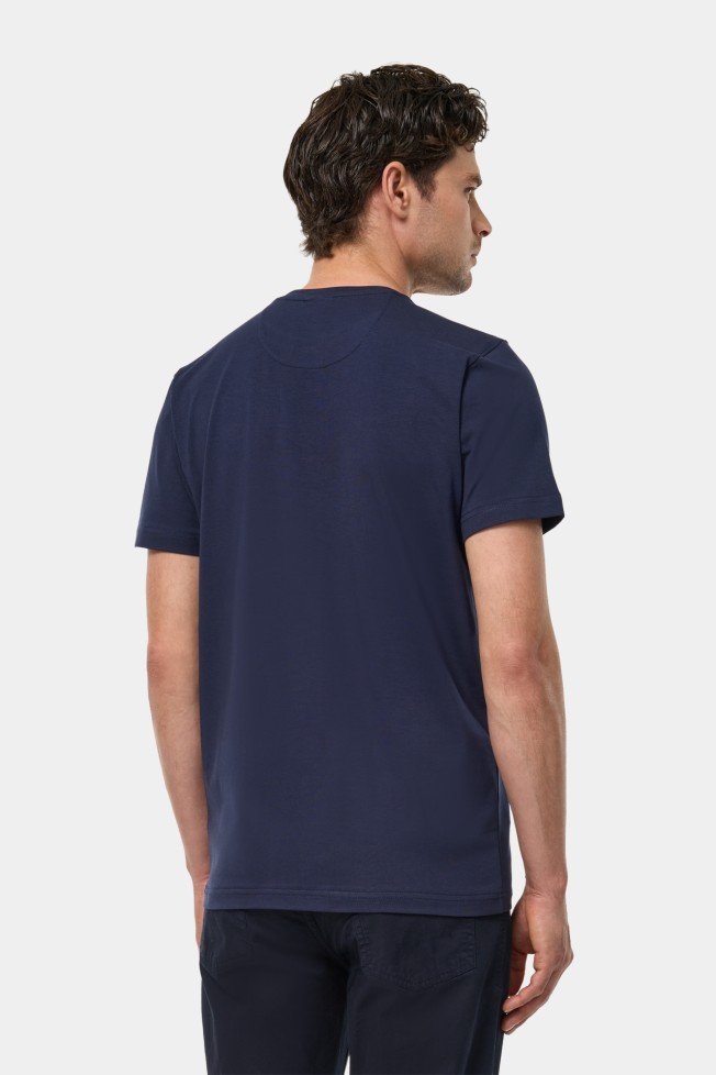 T-shirt em algodão premium T-shirt em algodão premium