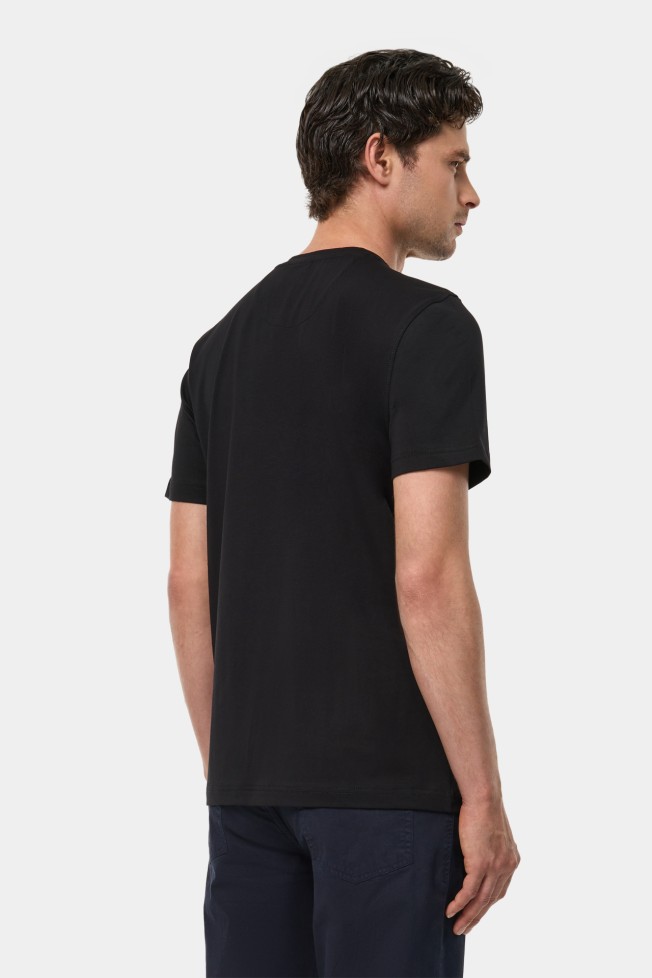 T-shirt em algodão premium T-shirt em algodão premium