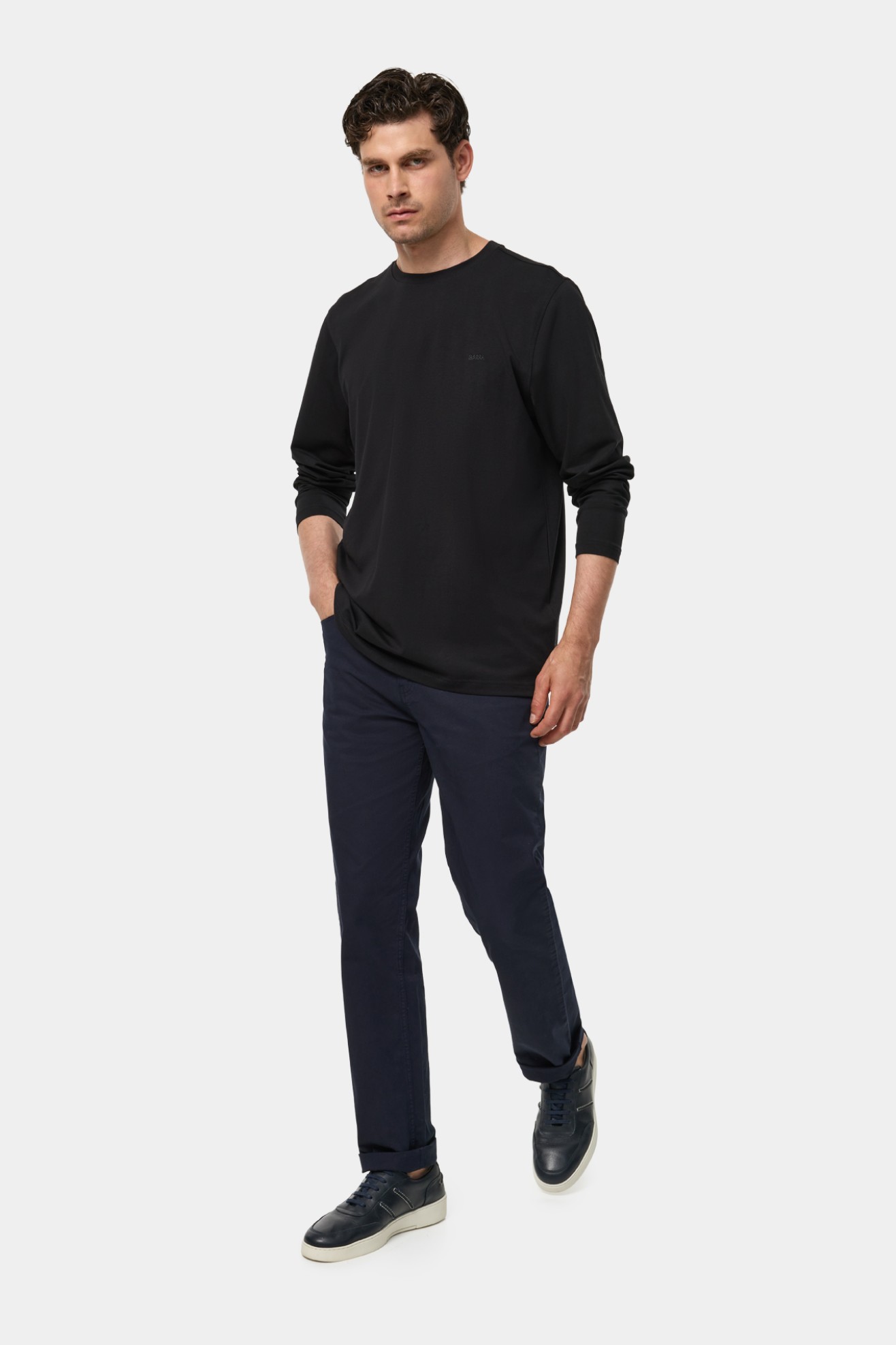 T-shirt manga comprida em algodo premium