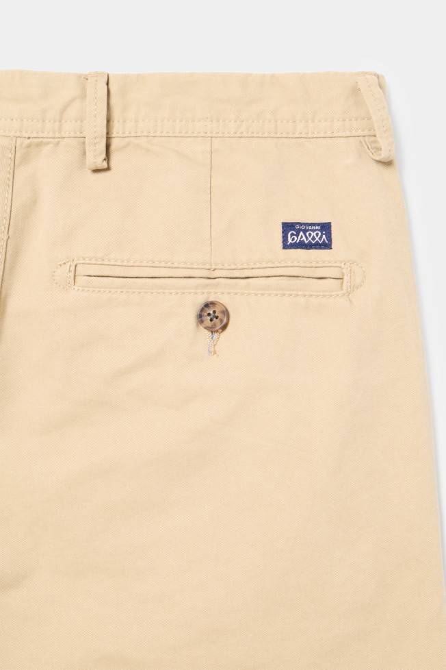 Pantalón chino regular fit Pantalón chino regular fit