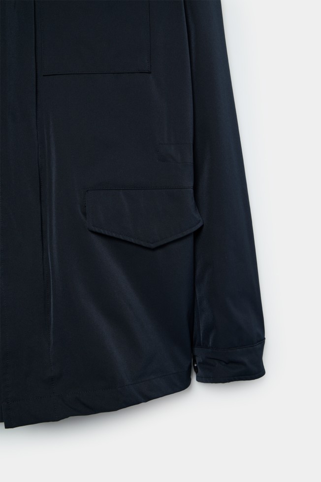 Chaqueta de corte regular con cremallera Chaqueta de corte regular con cremallera
