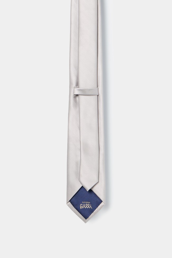 Corbata clásica Corbata clásica