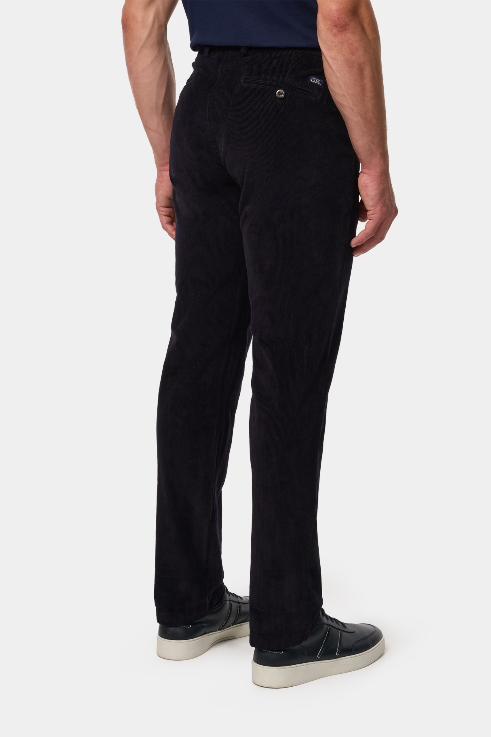 Pantalones chinos de corte regular en pana