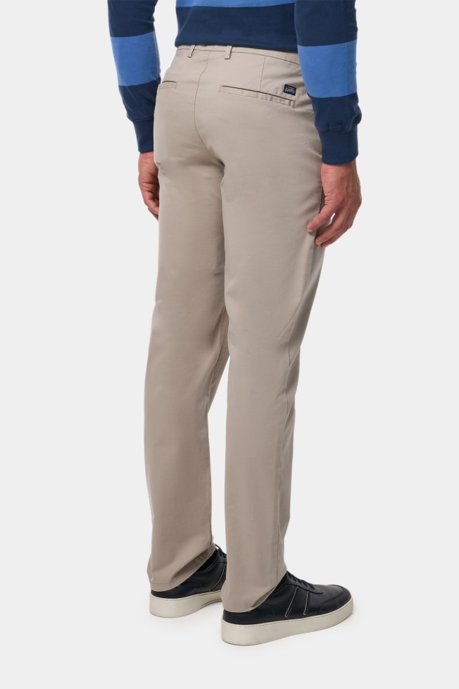 Pantalones chinos slim fit