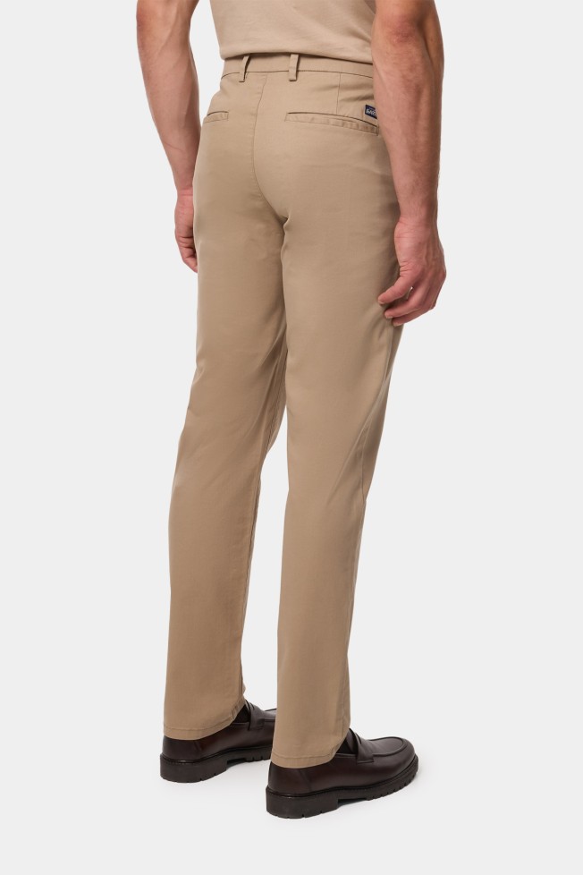 Pantalones chinos slim fit
