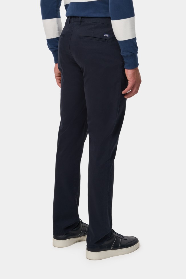 Pantalones chinos slim fit