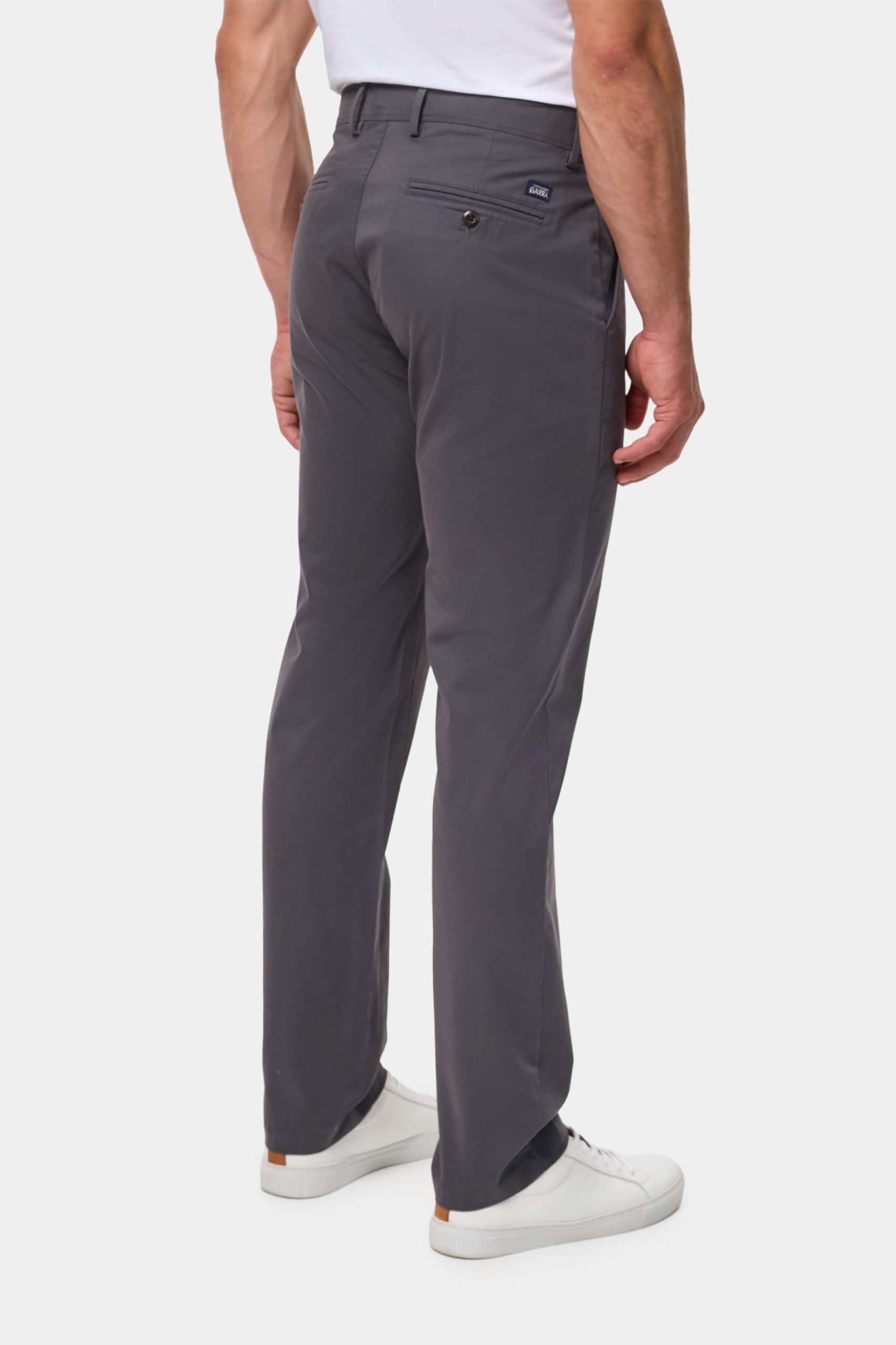 Chinos de corte regular