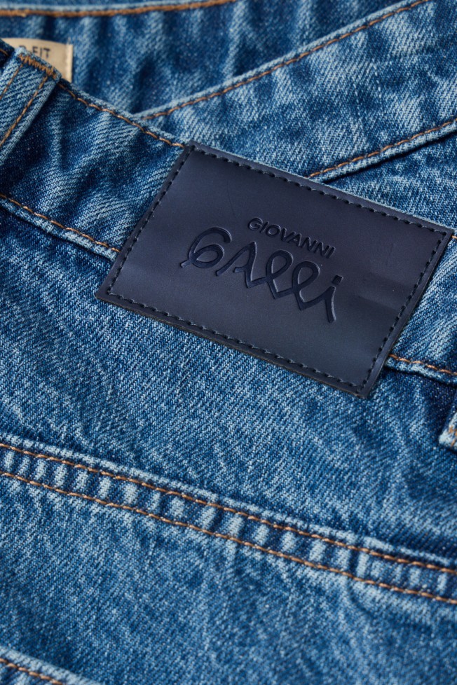Calças de ganga tapered fit Calças de ganga tapered fit