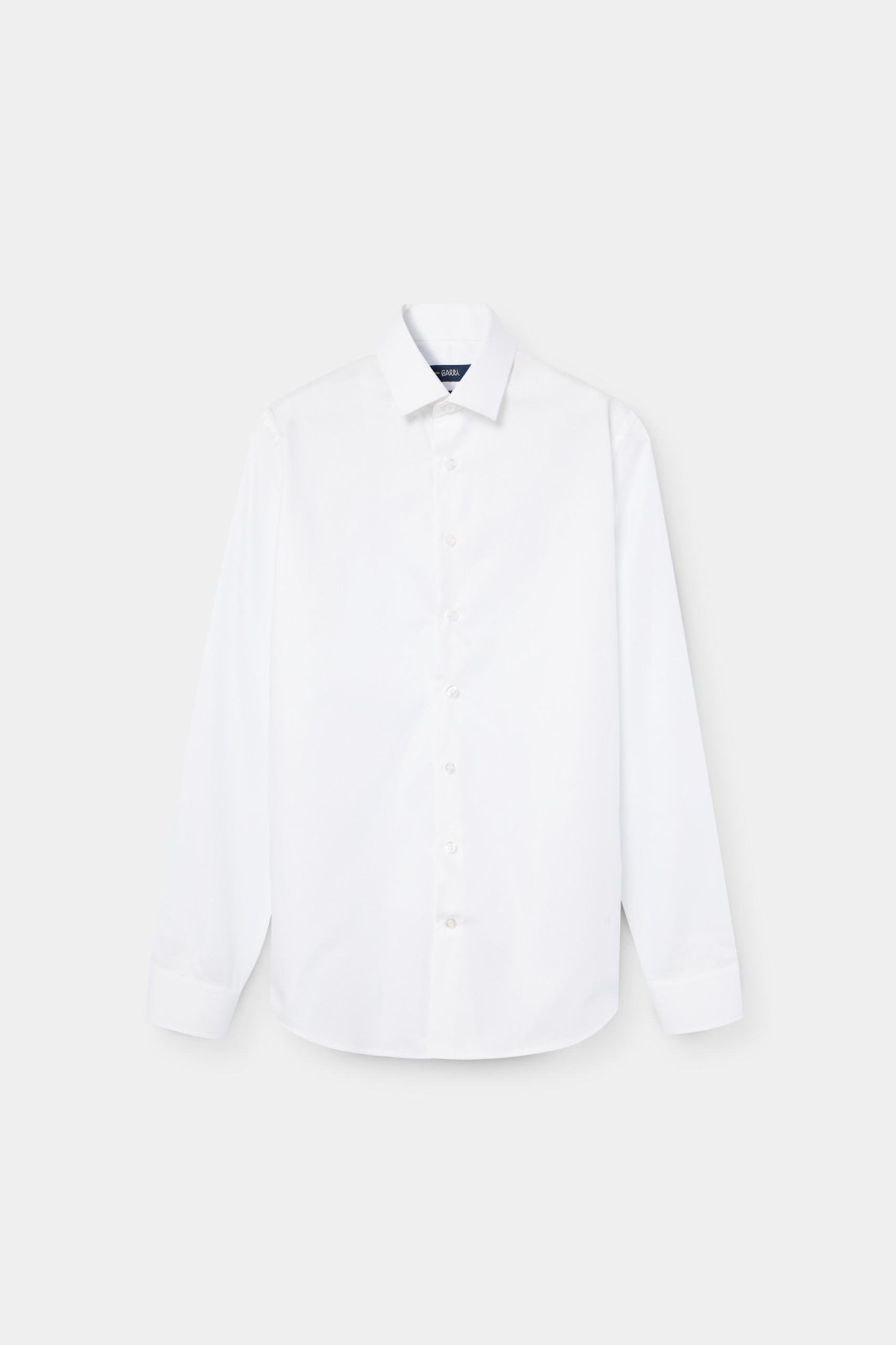 Camisa clásica slim fit easy iron