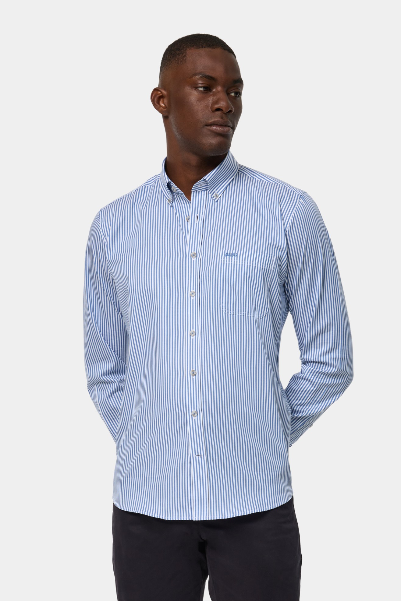 Camisa �s riscas regular fit