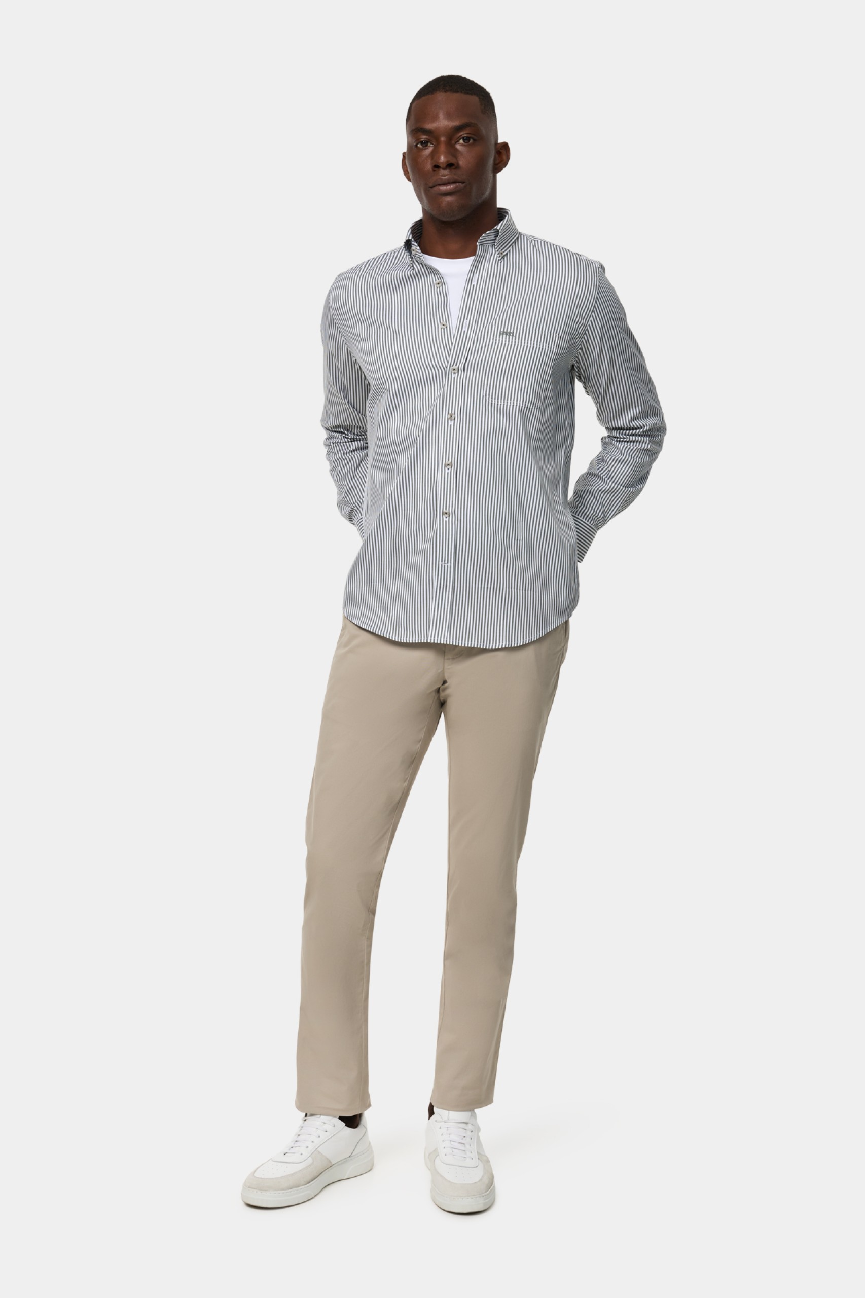 Camisa a rayas de corte regular