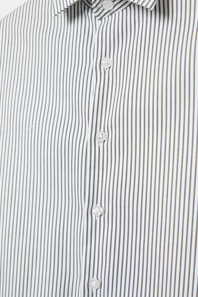 Camisa clásica regular fit Camisa clásica regular fit
