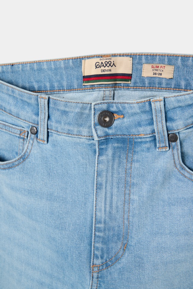 Calças de ganga slim fit Calças de ganga slim fit