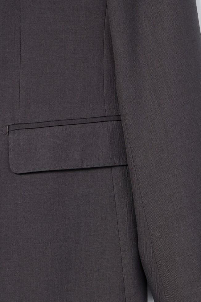 Traje slim fit clásico  Traje slim fit clásico