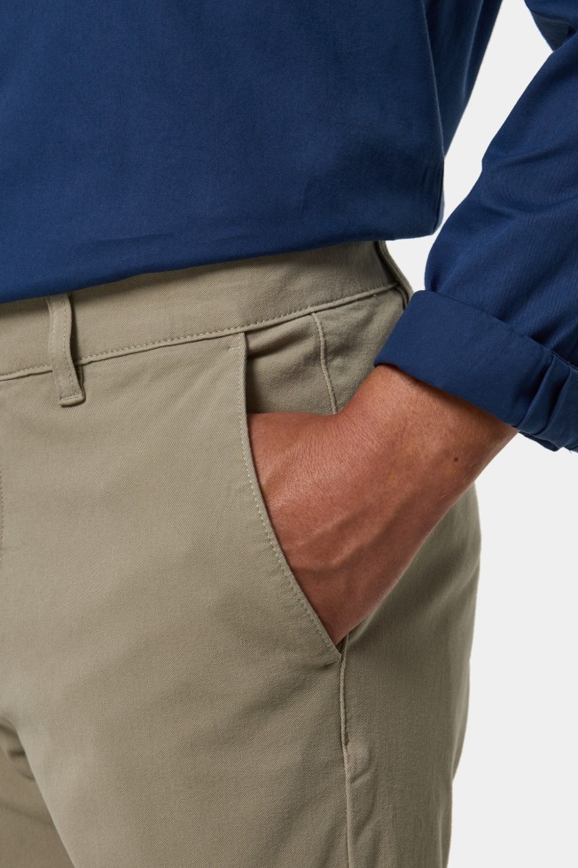 Cal�as chino regular fit