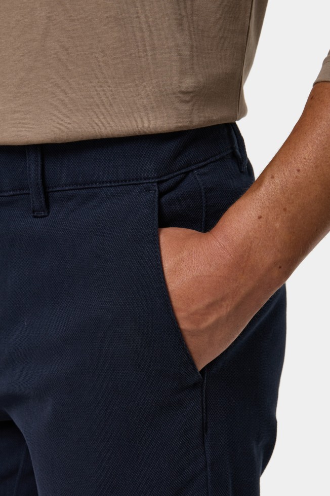 Pantalones chinos de corte regular