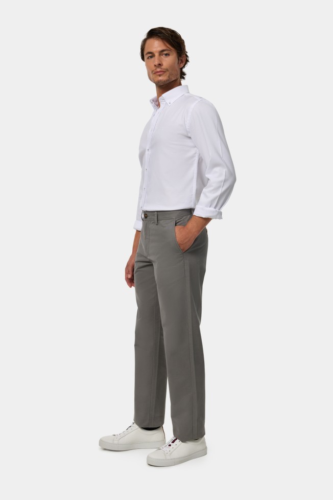 Pantalón chino regular fit Pantalón chino regular fit