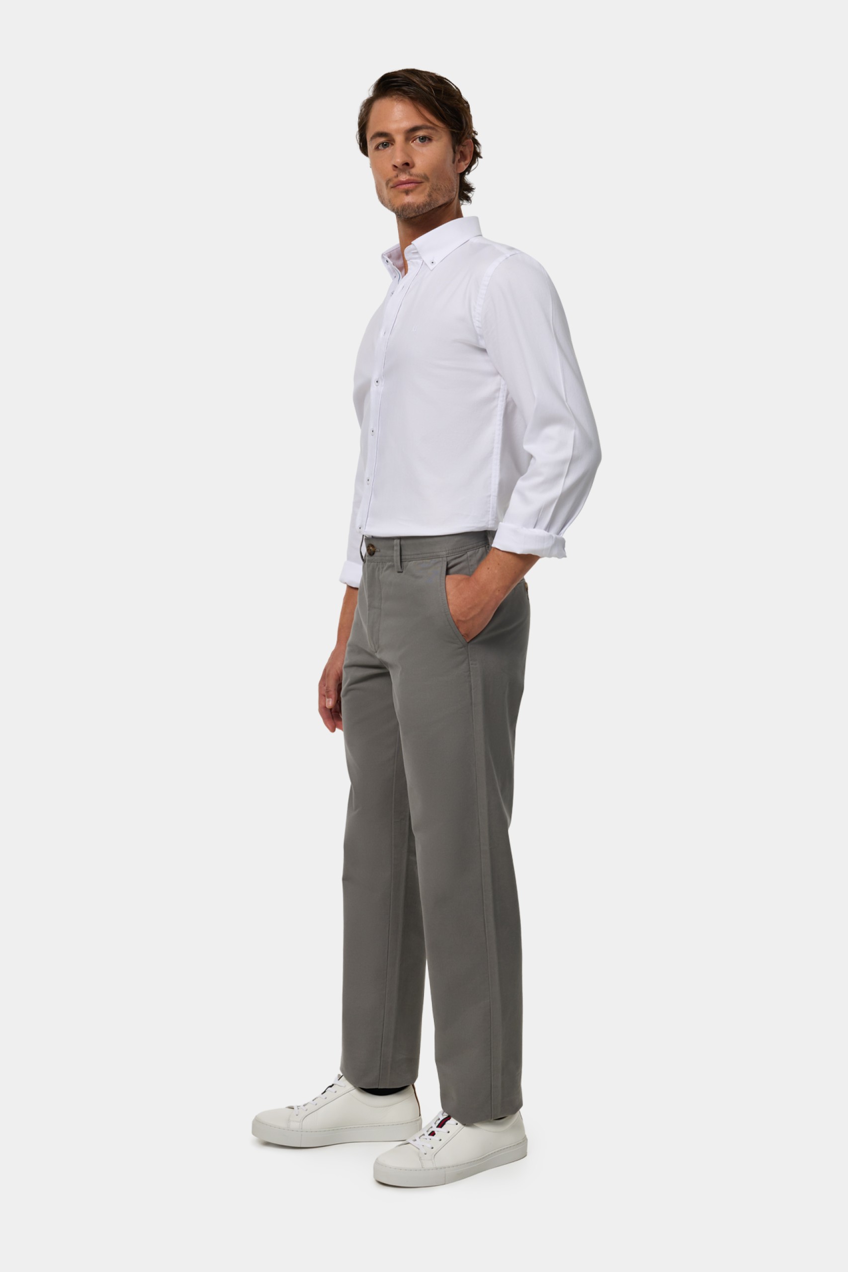 Pantalón chino regular fit