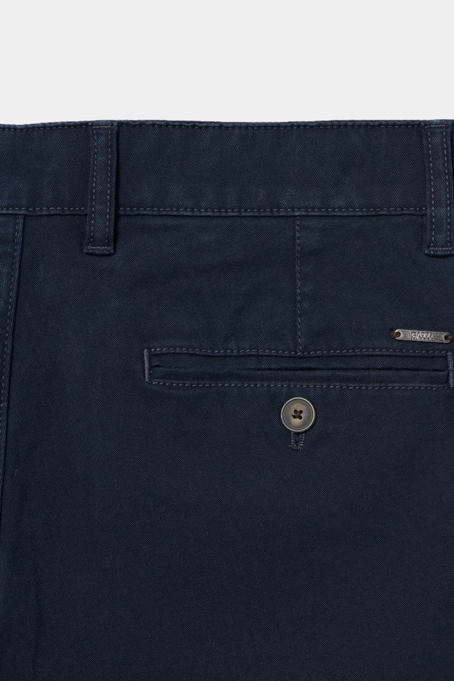 Calças chino regular fit Calças chino regular fit