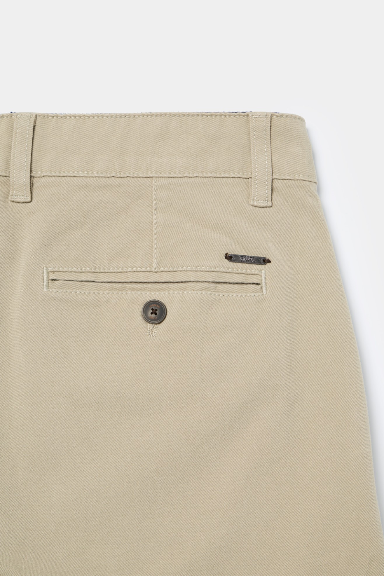 Cal�as chino regular fit