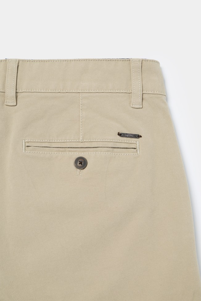 Cal�as chino regular fit