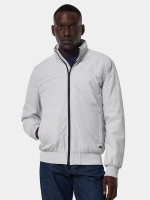Blus�o t�cnico respir�vel resistente � chuva