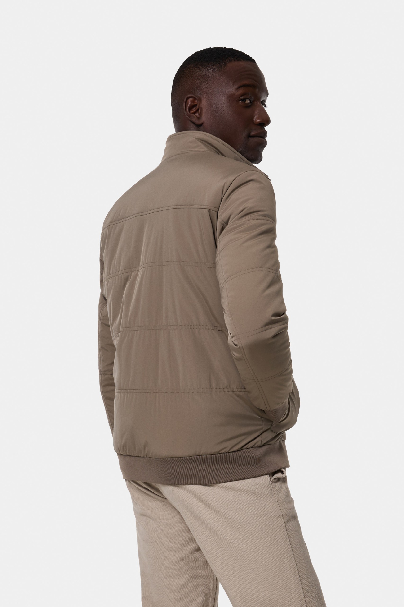 Chaqueta con bolsillos