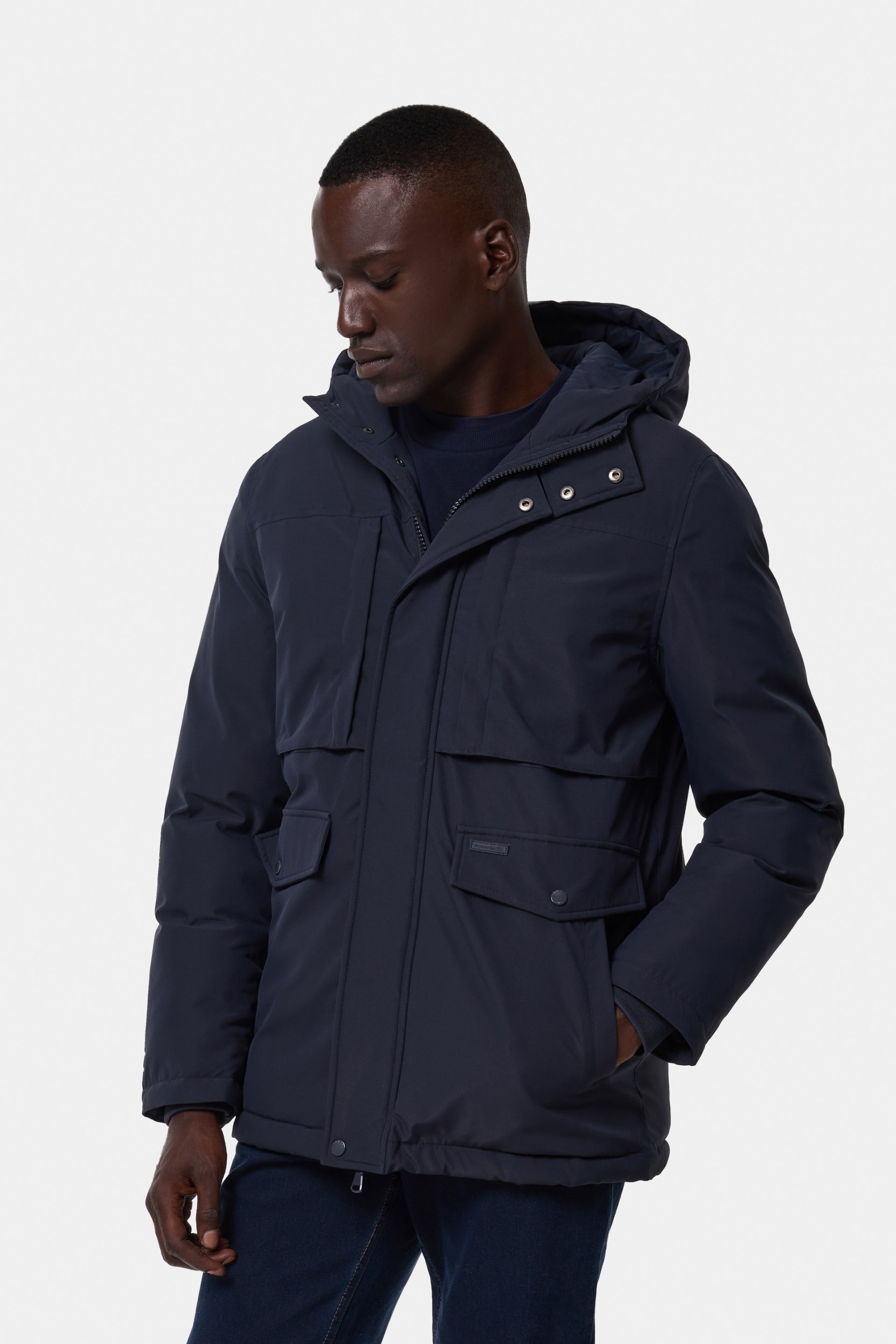 Chaqueta con capucha