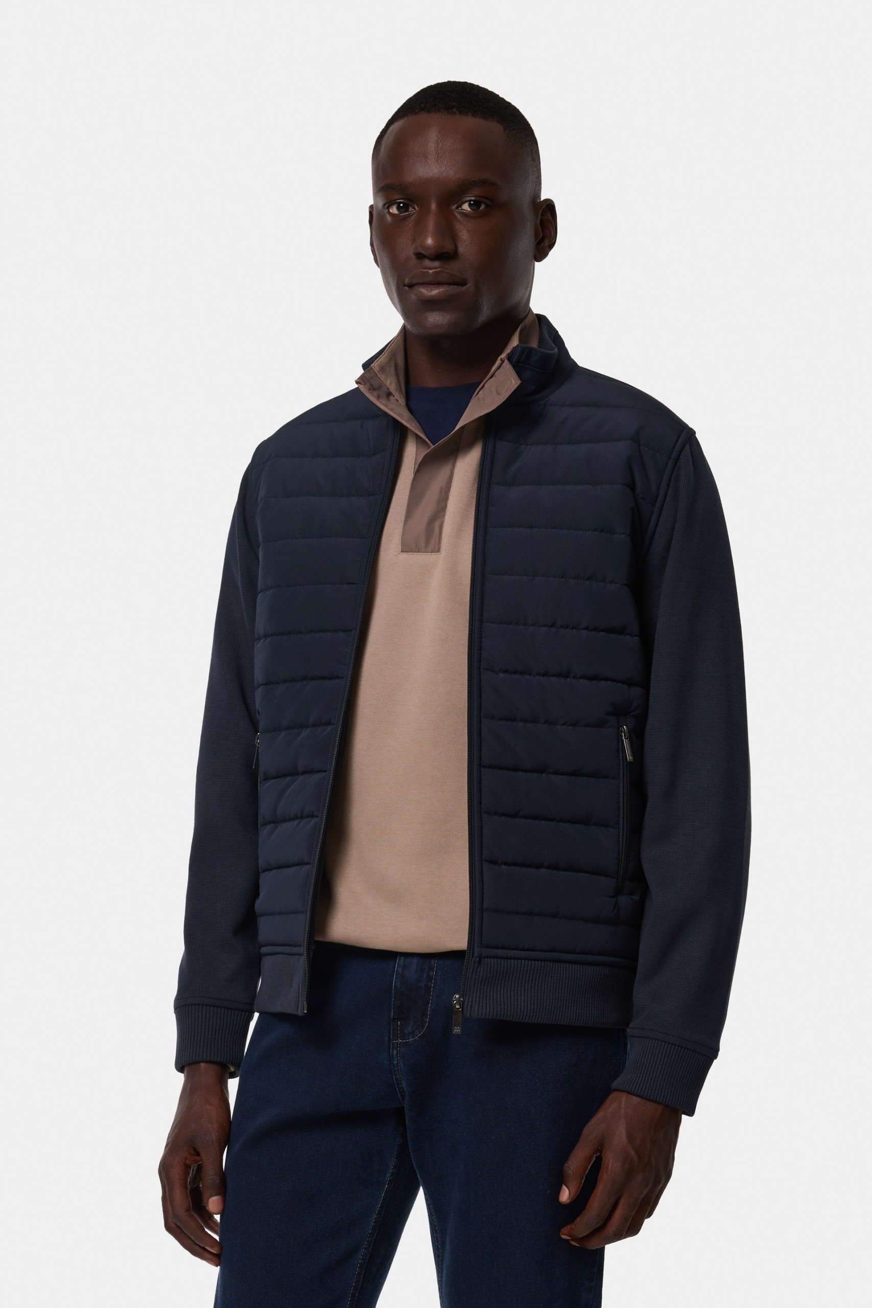 Chaqueta acolchada de corte regular