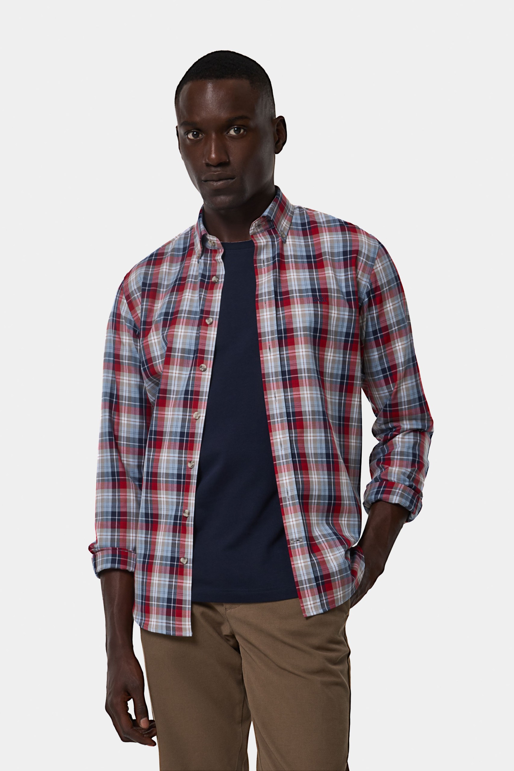Camisa roja de manga larga