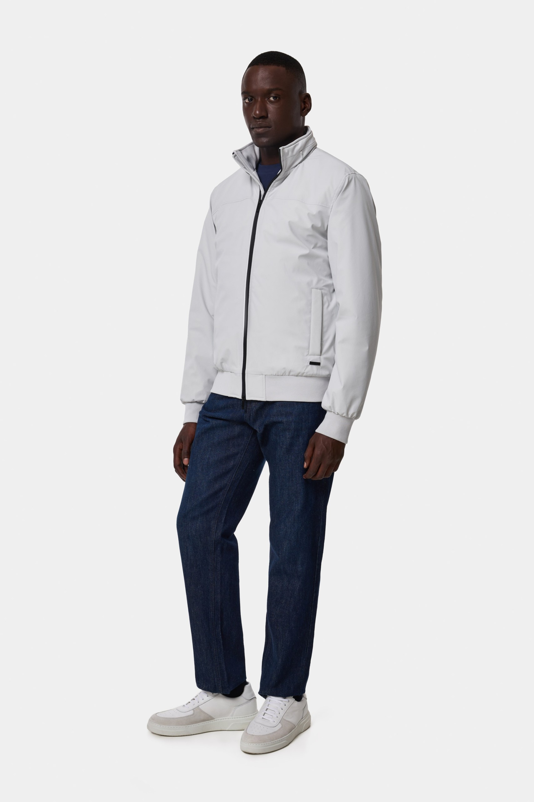 Chaqueta técnica transpirable e impermeable