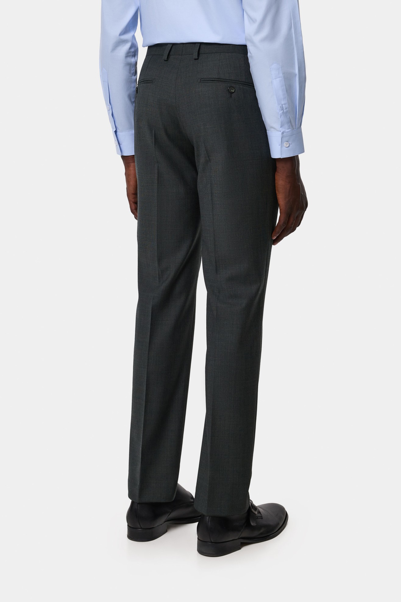 Traje clásico de corte regular en lana