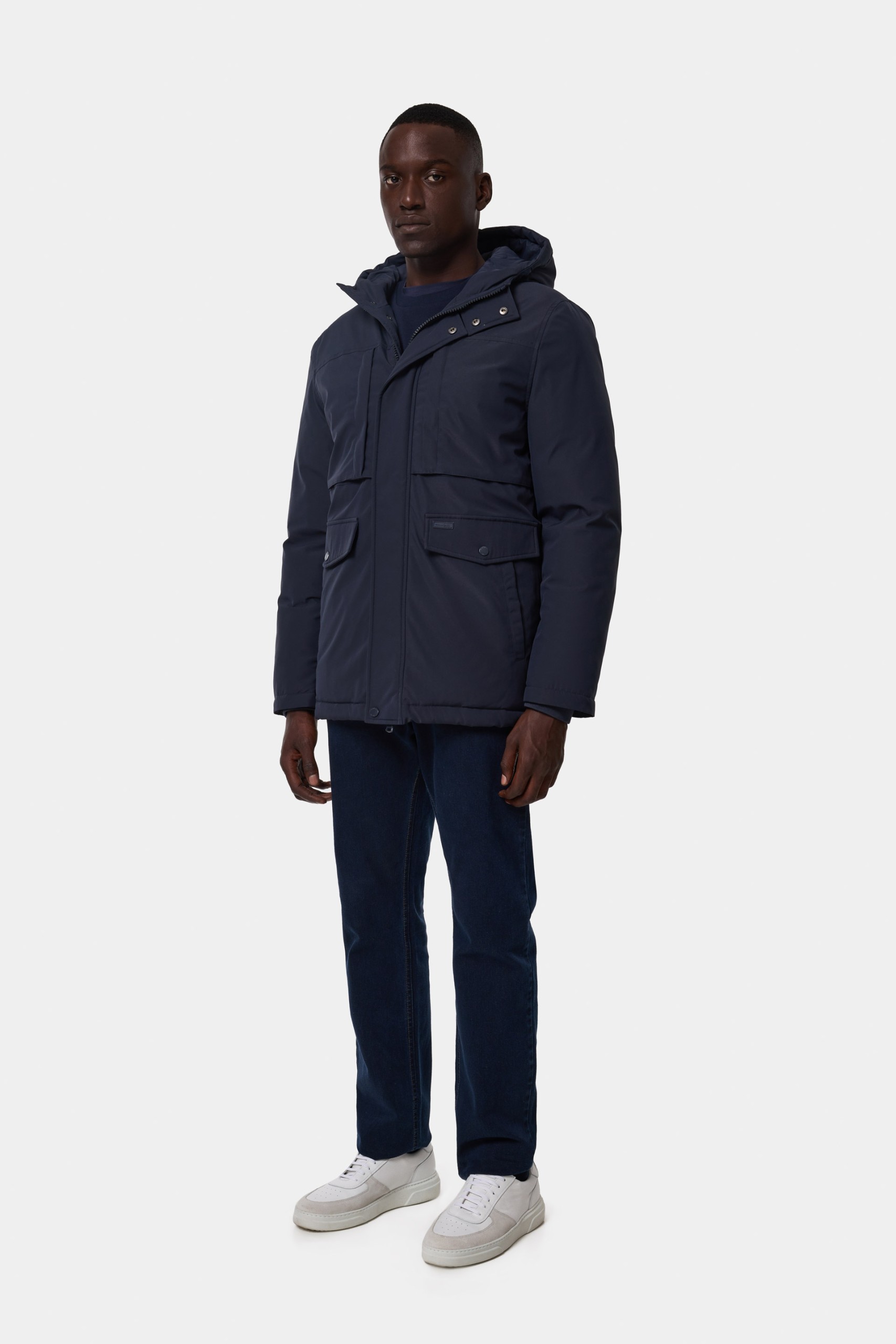 Chaqueta con capucha