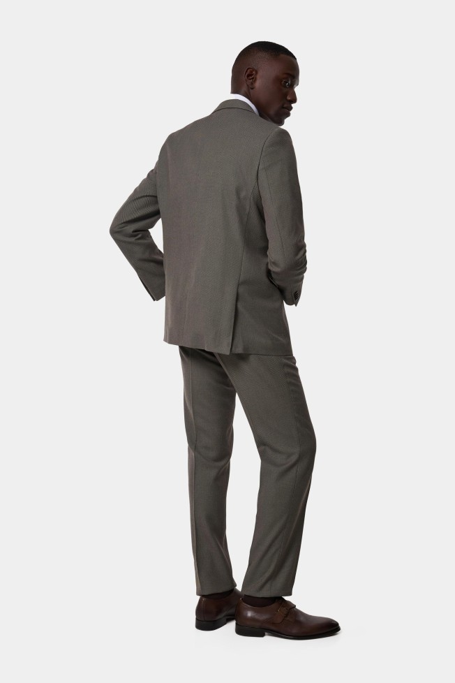 Traje clsico de corte regular