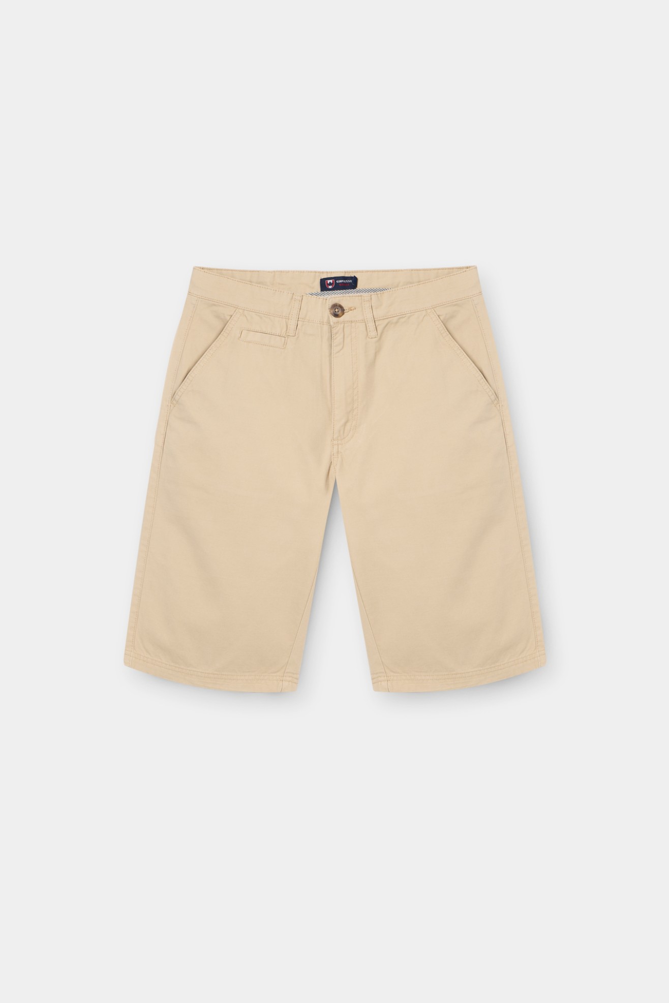 BERMUDAS BOLSOS DE LADO