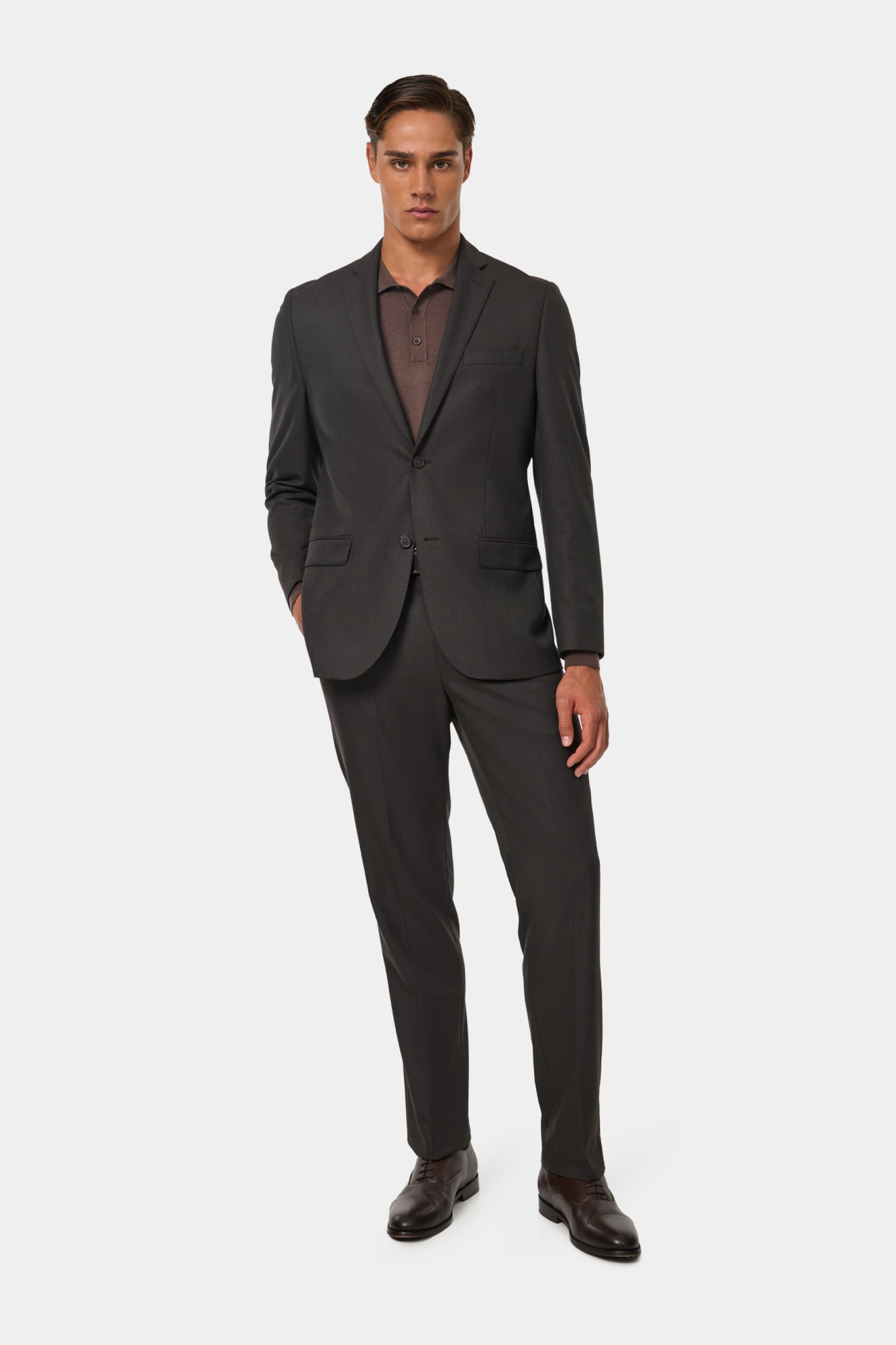 Traje clásico de corte regular