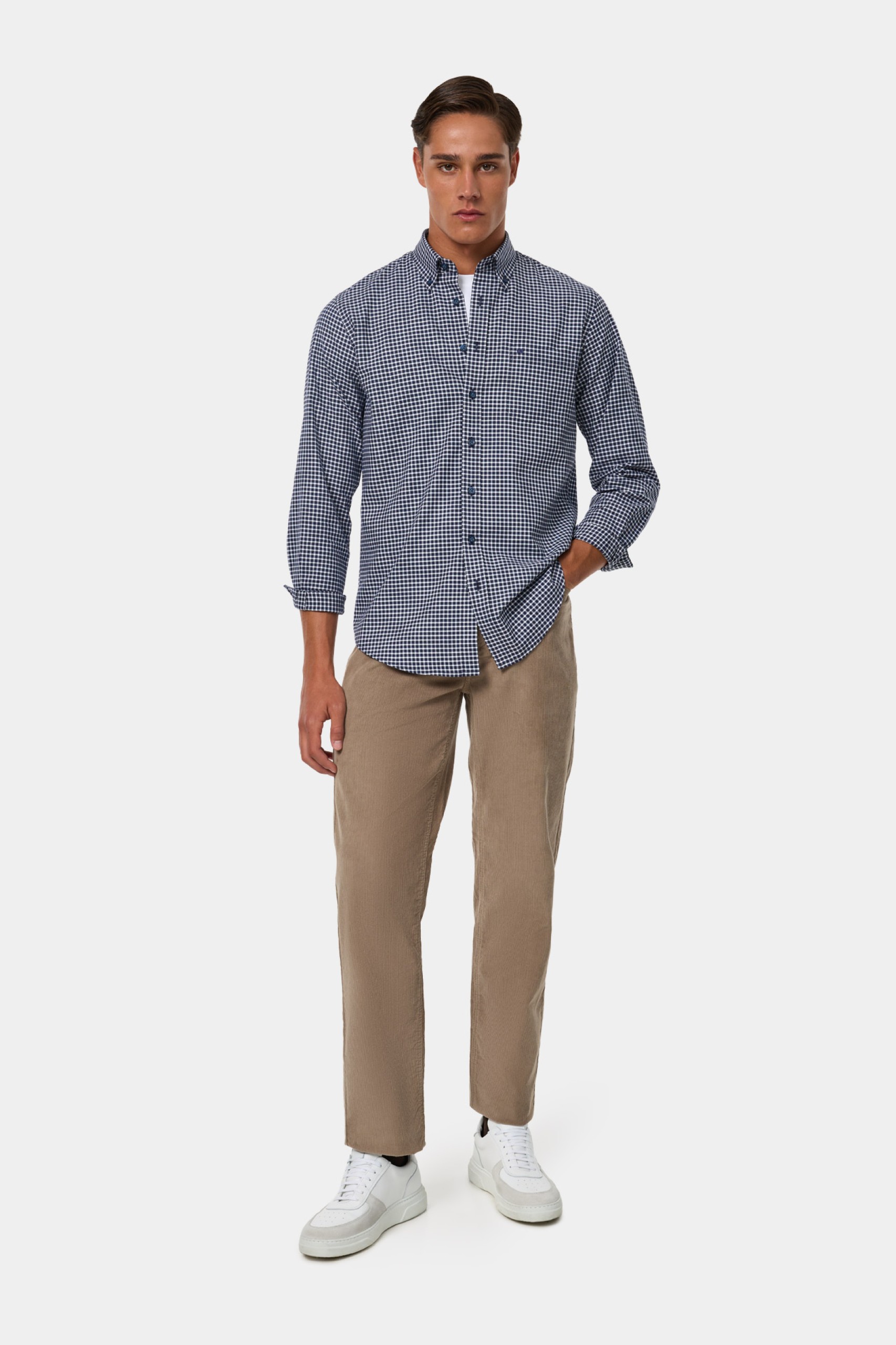 Camisa de cuadros de corte regular en algodón