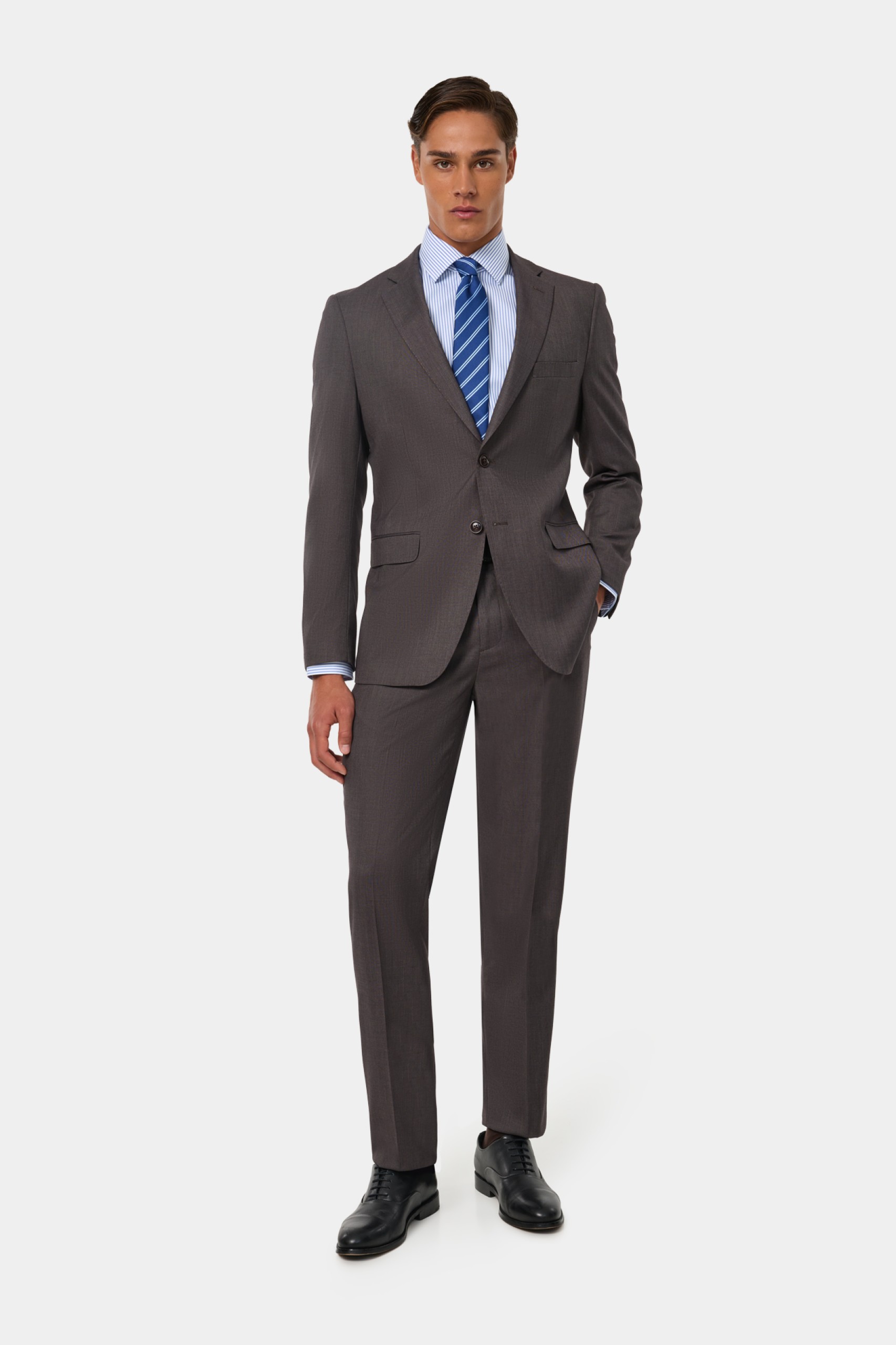 Traje clásico de corte regular