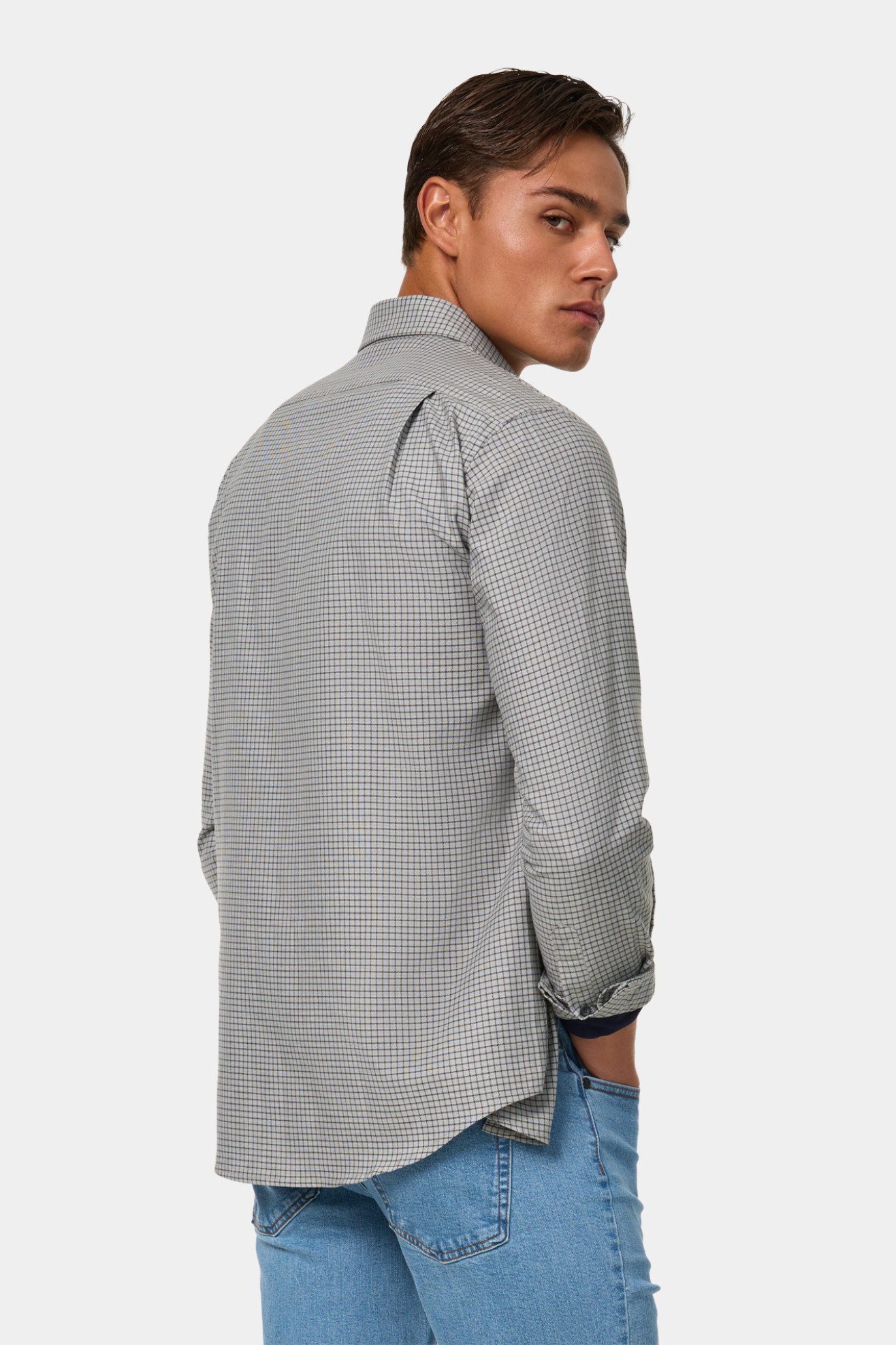 Camisa aos quadrados regular fit caqui