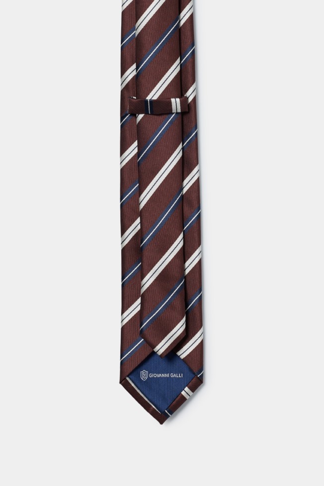 Corbata clásica Corbata clásica