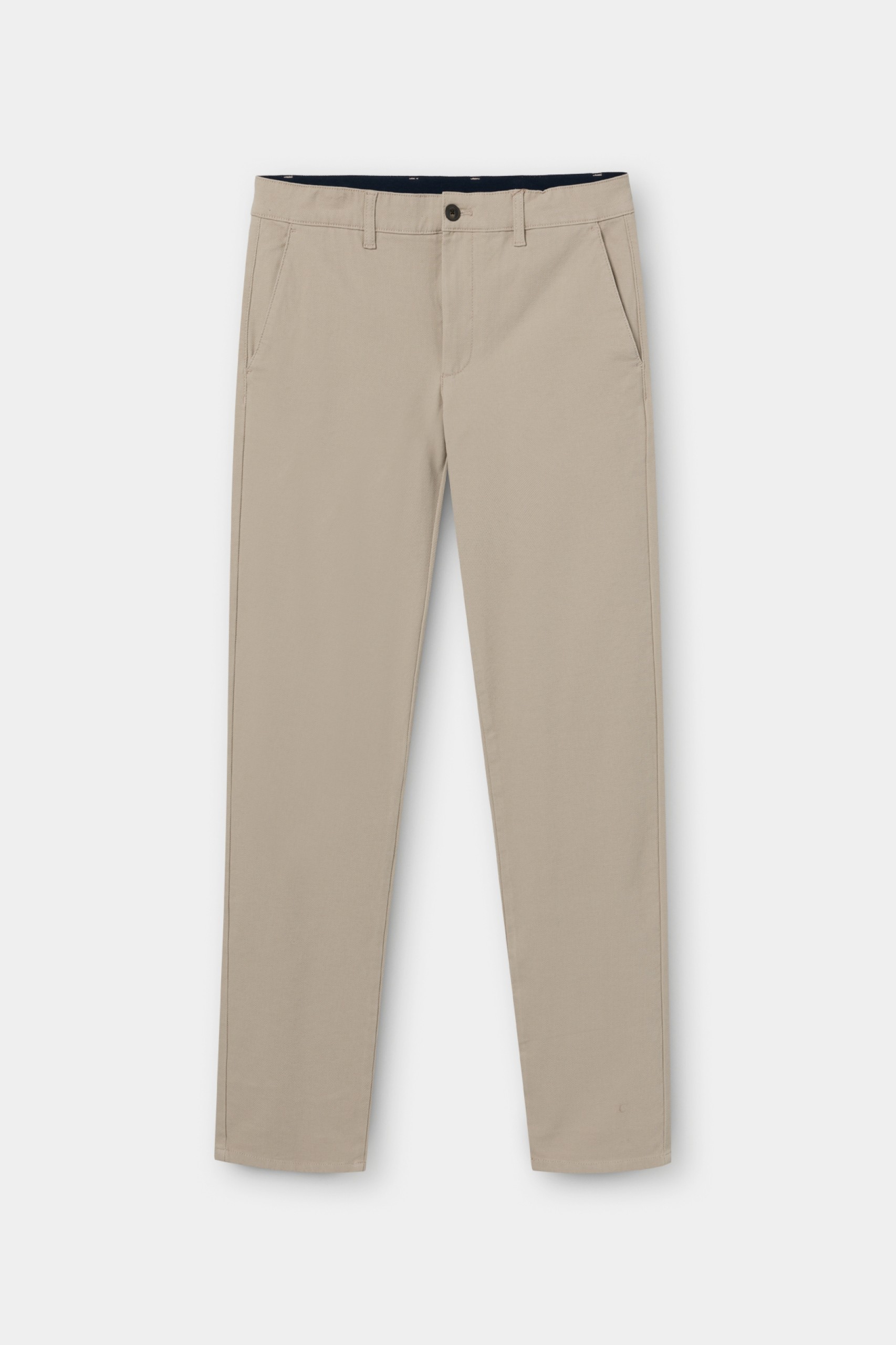 Pantalones chinos comfort beige de corte regular