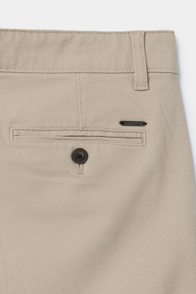 Cal�as chino regular fit