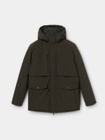 Chaqueta con capucha