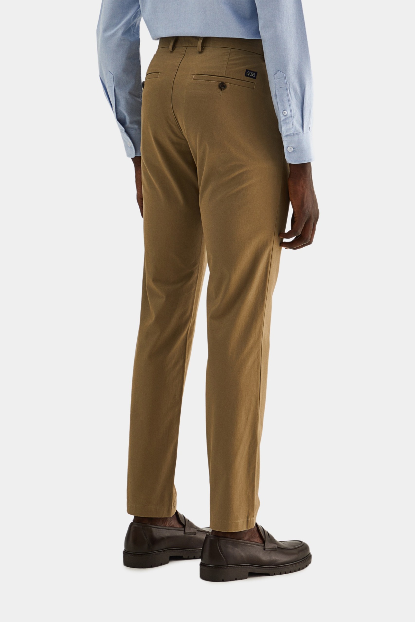 Pantalón chino slim fit