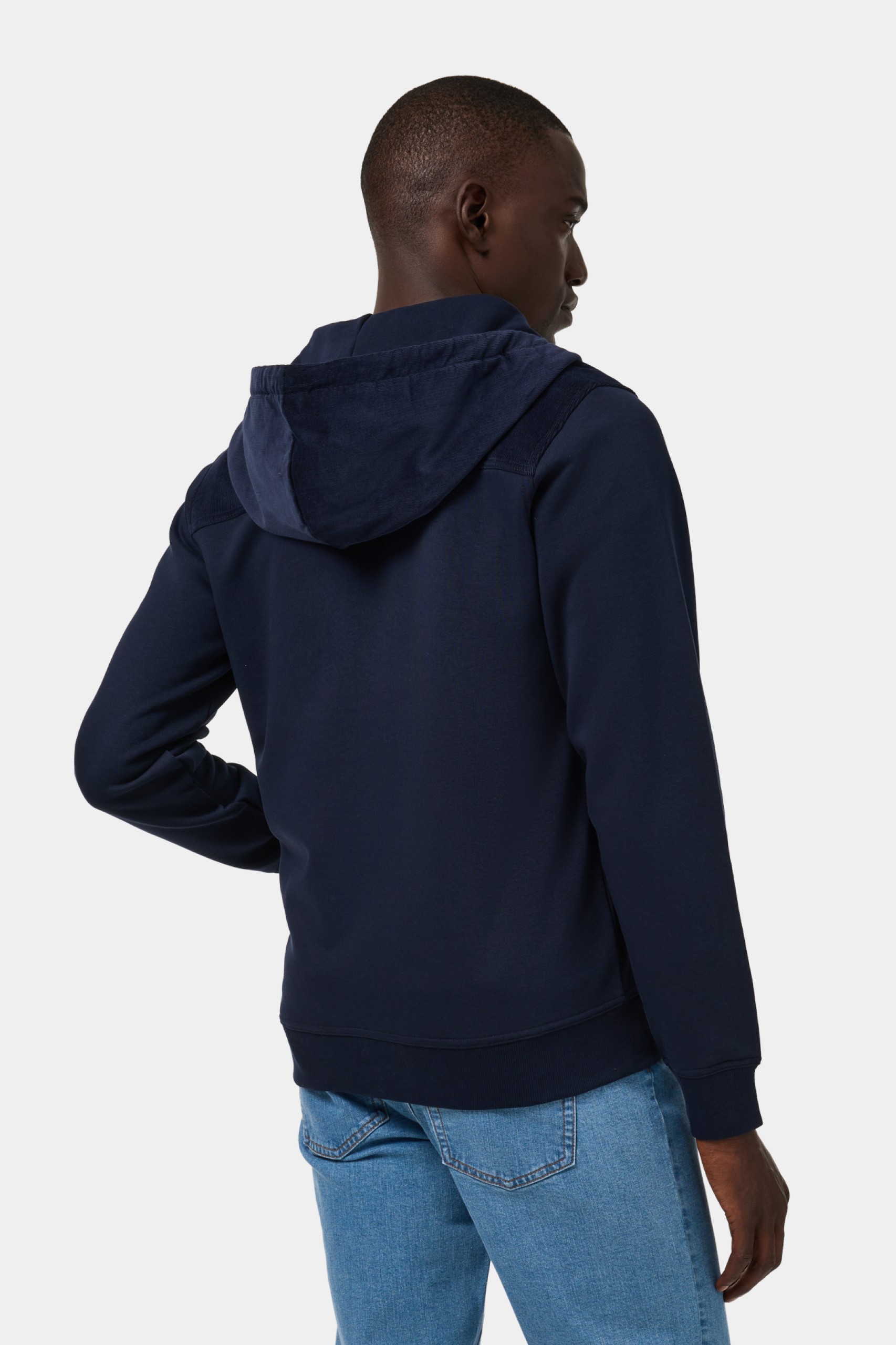 Chaqueta con capucha azul marino